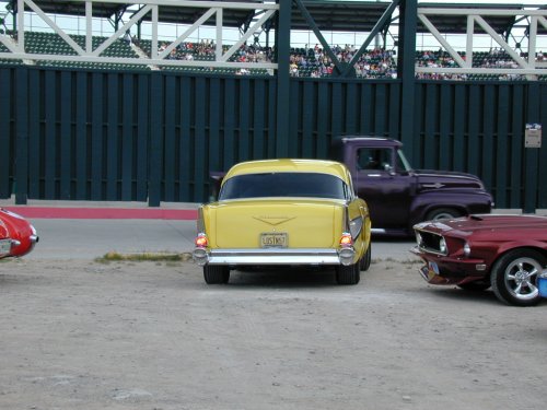 Friday night registration