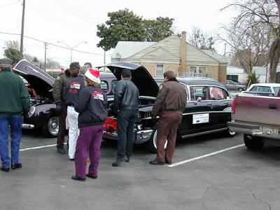 John Dragoo's new V8 draws a crowd.